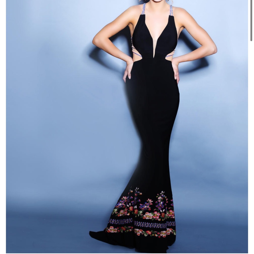 NWT 2Cute Prom Gown